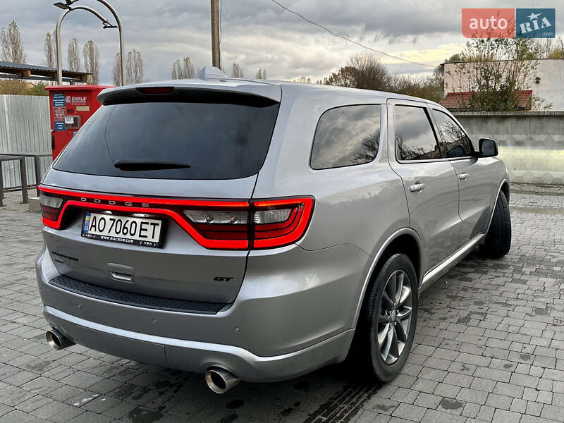 Позашляховик / Кросовер Dodge Durango 2017 в Ужгороді