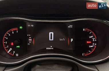 Внедорожник / Кроссовер Dodge Durango 2015 в 
