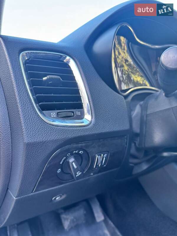 Внедорожник / Кроссовер Dodge Durango 2015 в Павлограде