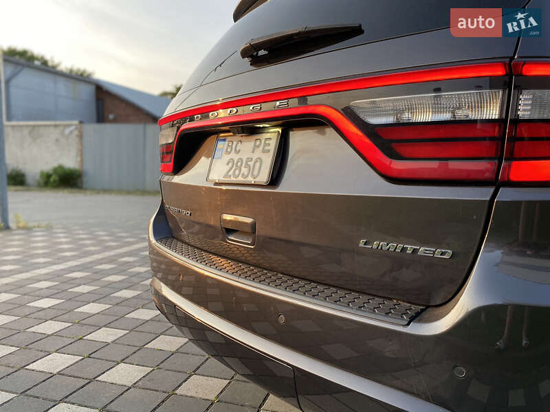 Внедорожник / Кроссовер Dodge Durango 2015 в Стрые