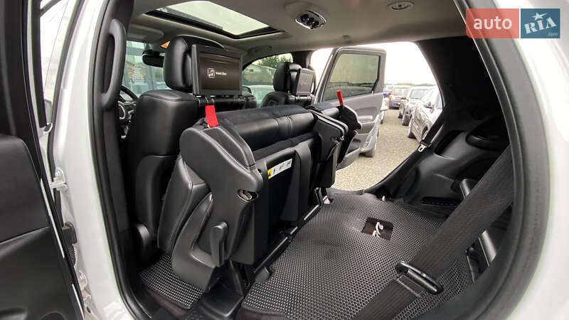 Позашляховик / Кросовер Dodge Durango 2017 в Луцьку
