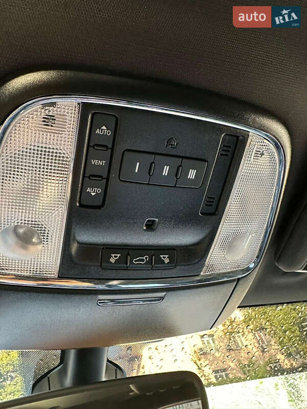 Внедорожник / Кроссовер Dodge Durango 2019 в Киеве фото 16 Внедорожник / Кроссовер Dodge Durango 2019 в Киеве