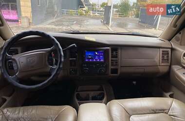 Внедорожник / Кроссовер Dodge Durango 2001 в Краматорске