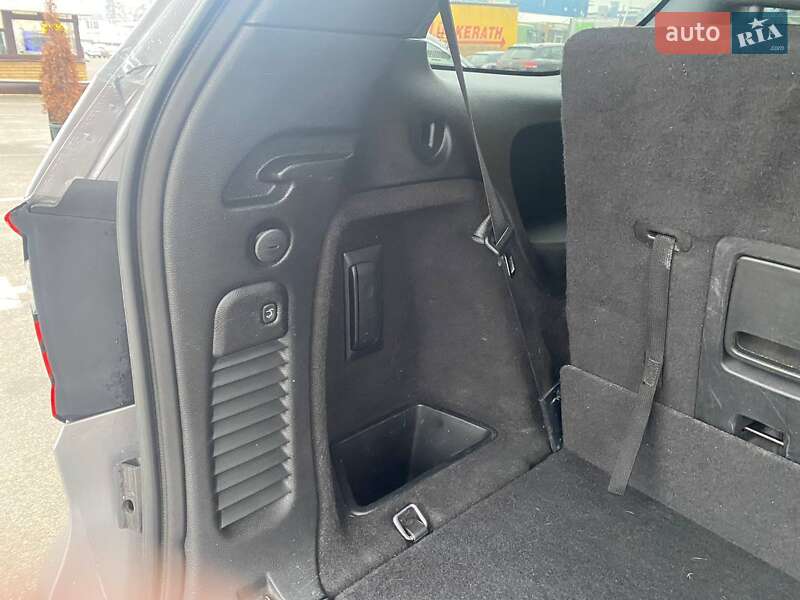 Внедорожник / Кроссовер Dodge Durango 2017 в Киеве