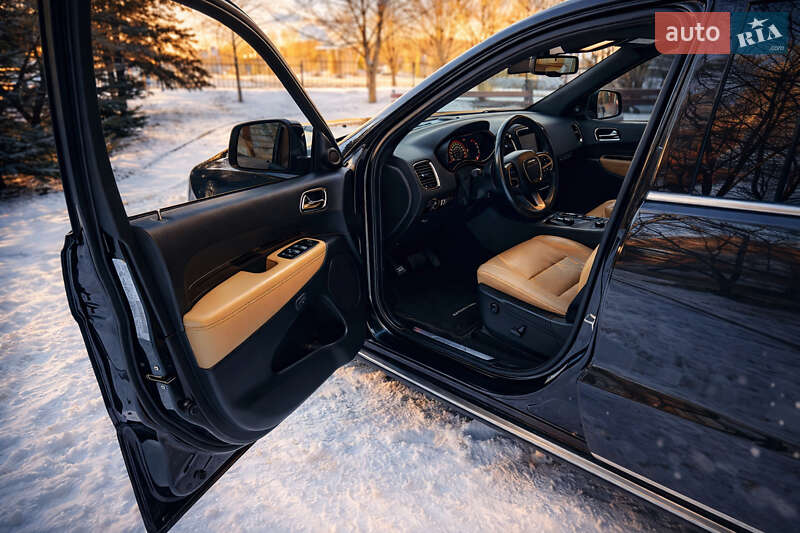 Внедорожник / Кроссовер Dodge Durango 2015 в Нетешине