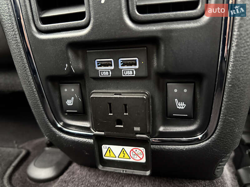 Позашляховик / Кросовер Dodge Durango 2016 в Житомирі