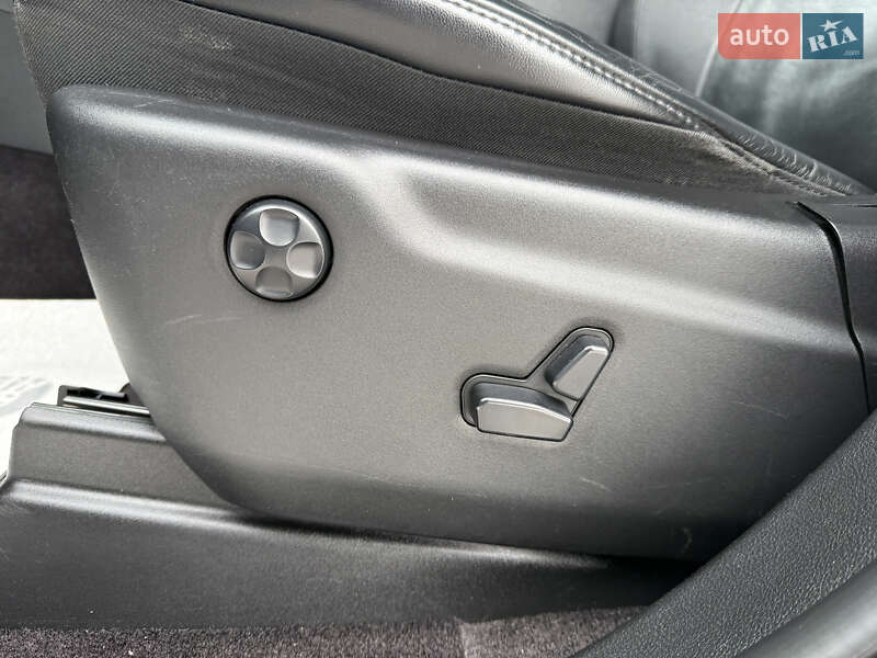 Позашляховик / Кросовер Dodge Durango 2016 в Житомирі