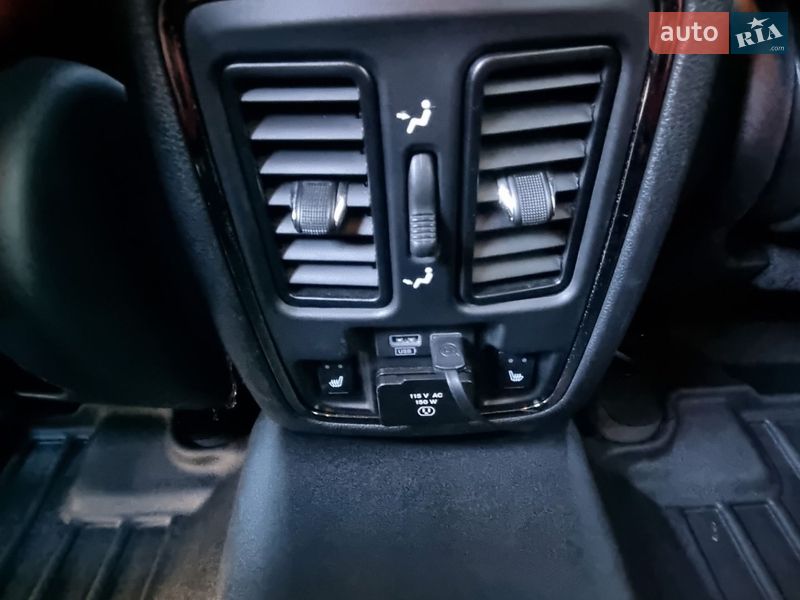 Позашляховик / Кросовер Dodge Durango 2019 в Житомирі