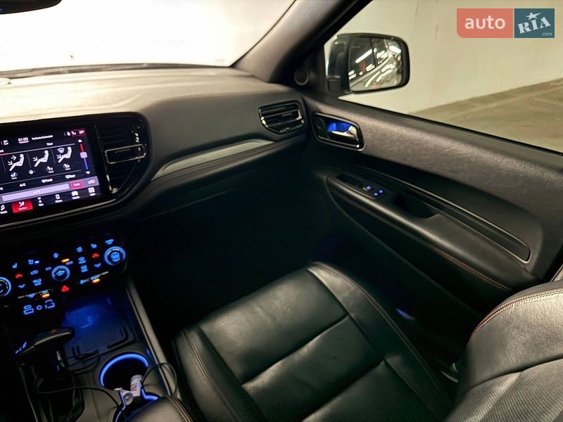 Внедорожник / Кроссовер Dodge Durango 2021 в Киеве