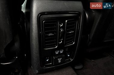 Внедорожник / Кроссовер Dodge Durango 2018 в Киеве