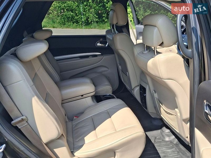 Внедорожник / Кроссовер Dodge Durango 2016 в Ковеле