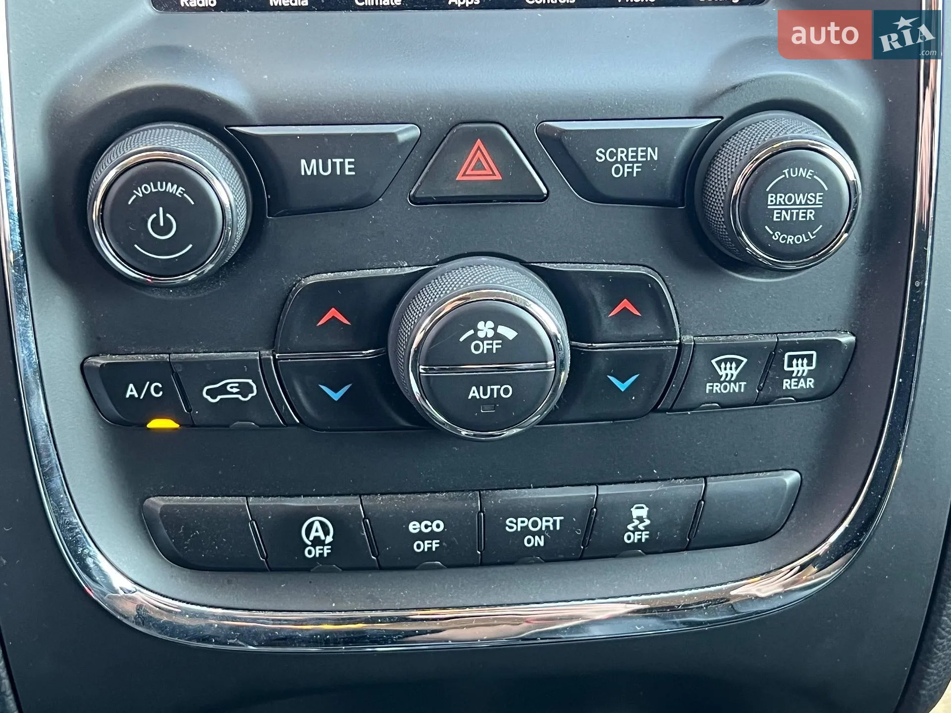 2018 Dodge Durango - мініатюра 14