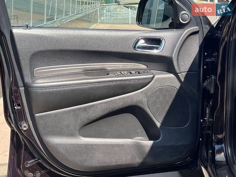 Позашляховик / Кросовер Dodge Durango 2018 в Києві