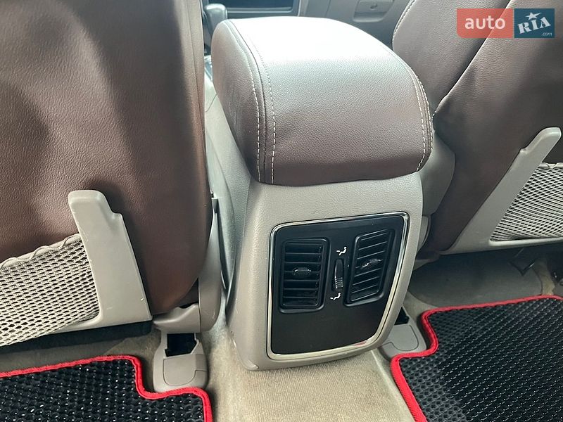 Внедорожник / Кроссовер Dodge Durango 2013 в Ивано-Франковске