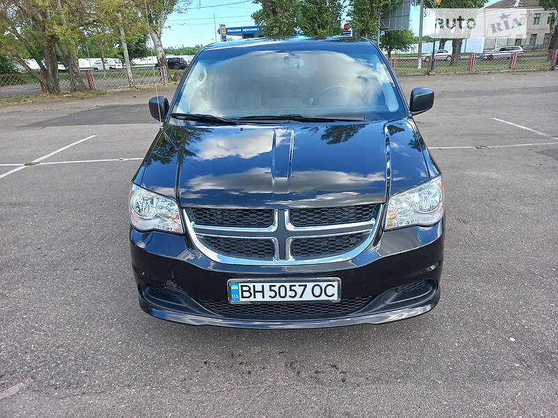 Минивэн Dodge Grand Caravan 2016 в Одессе