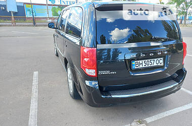 Минивэн Dodge Grand Caravan 2016 в Одессе