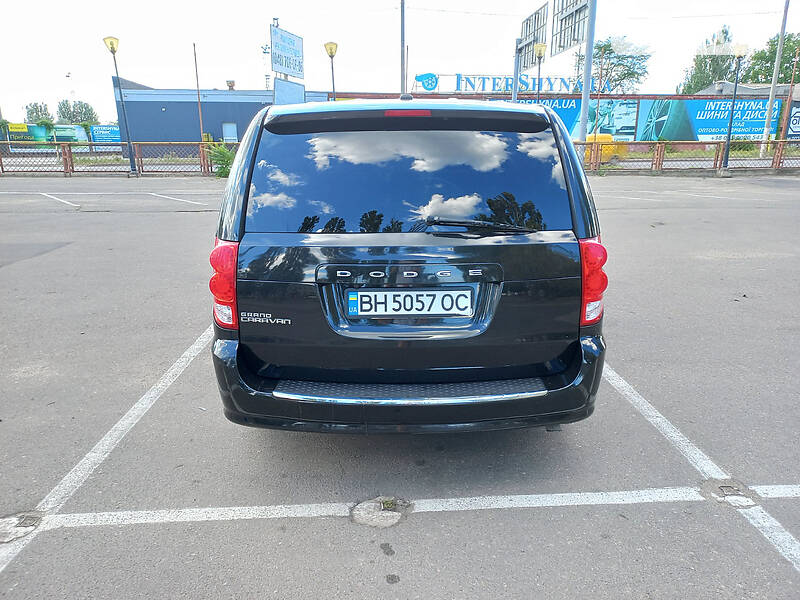 Минивэн Dodge Grand Caravan 2016 в Одессе