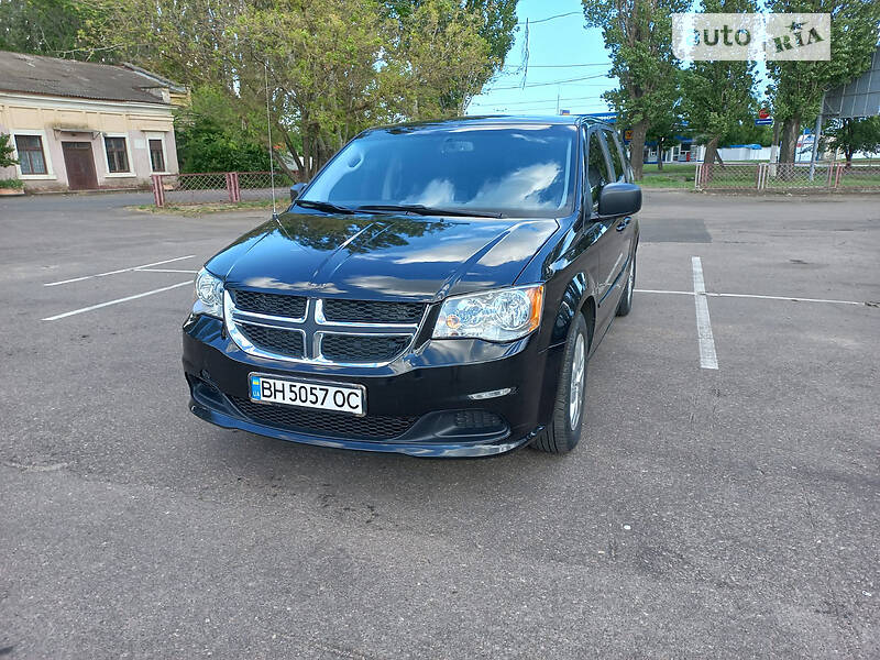 Минивэн Dodge Grand Caravan 2016 в Одессе