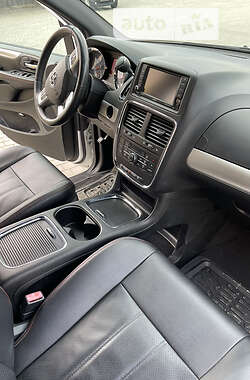 Мінівен Dodge Grand Caravan 2018 в 