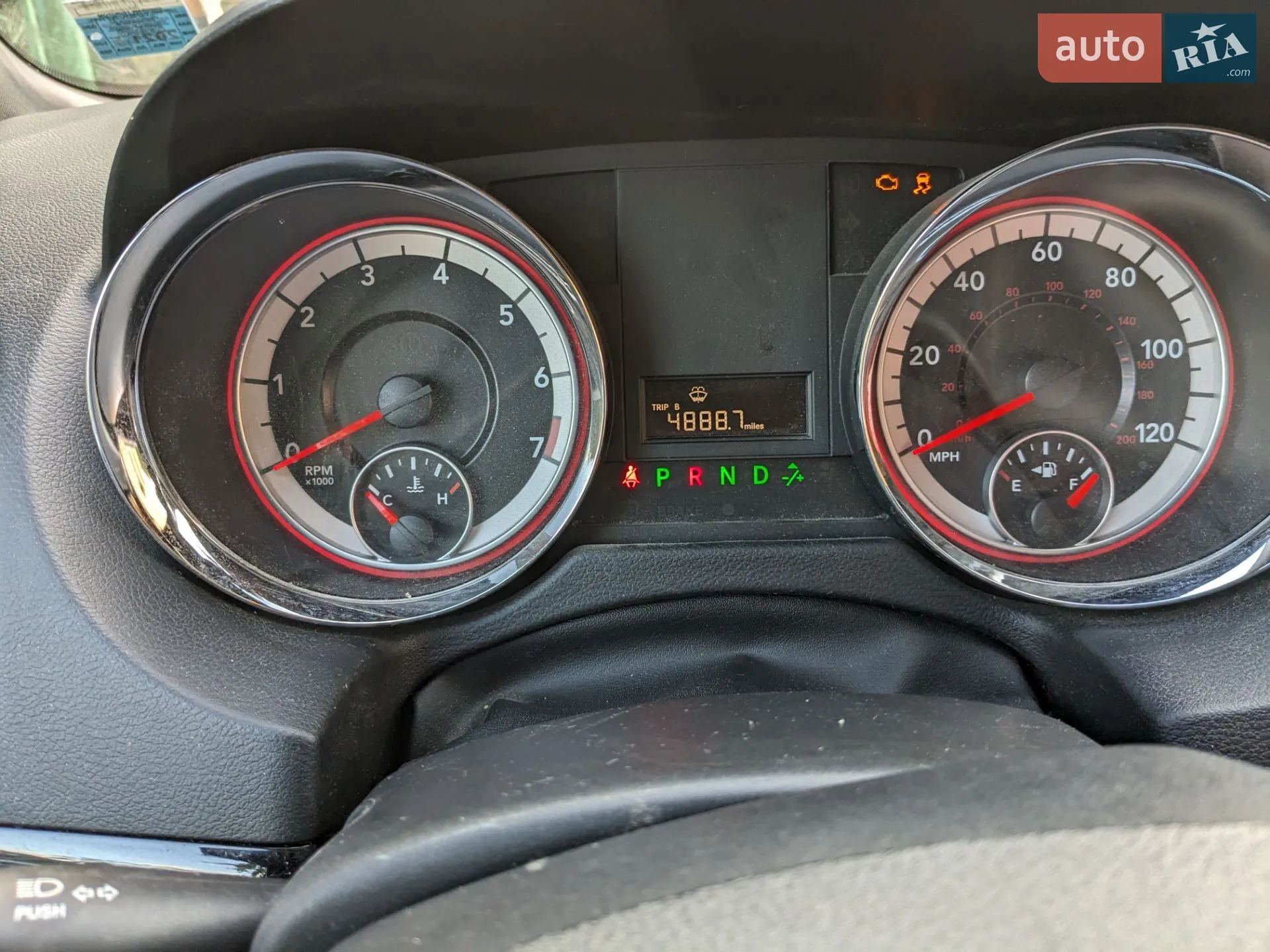 2017 Dodge Caravan - мініатюра 25