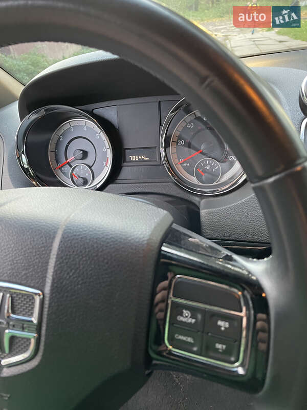 Минивэн Dodge Grand Caravan 2018 в Дрогобыче