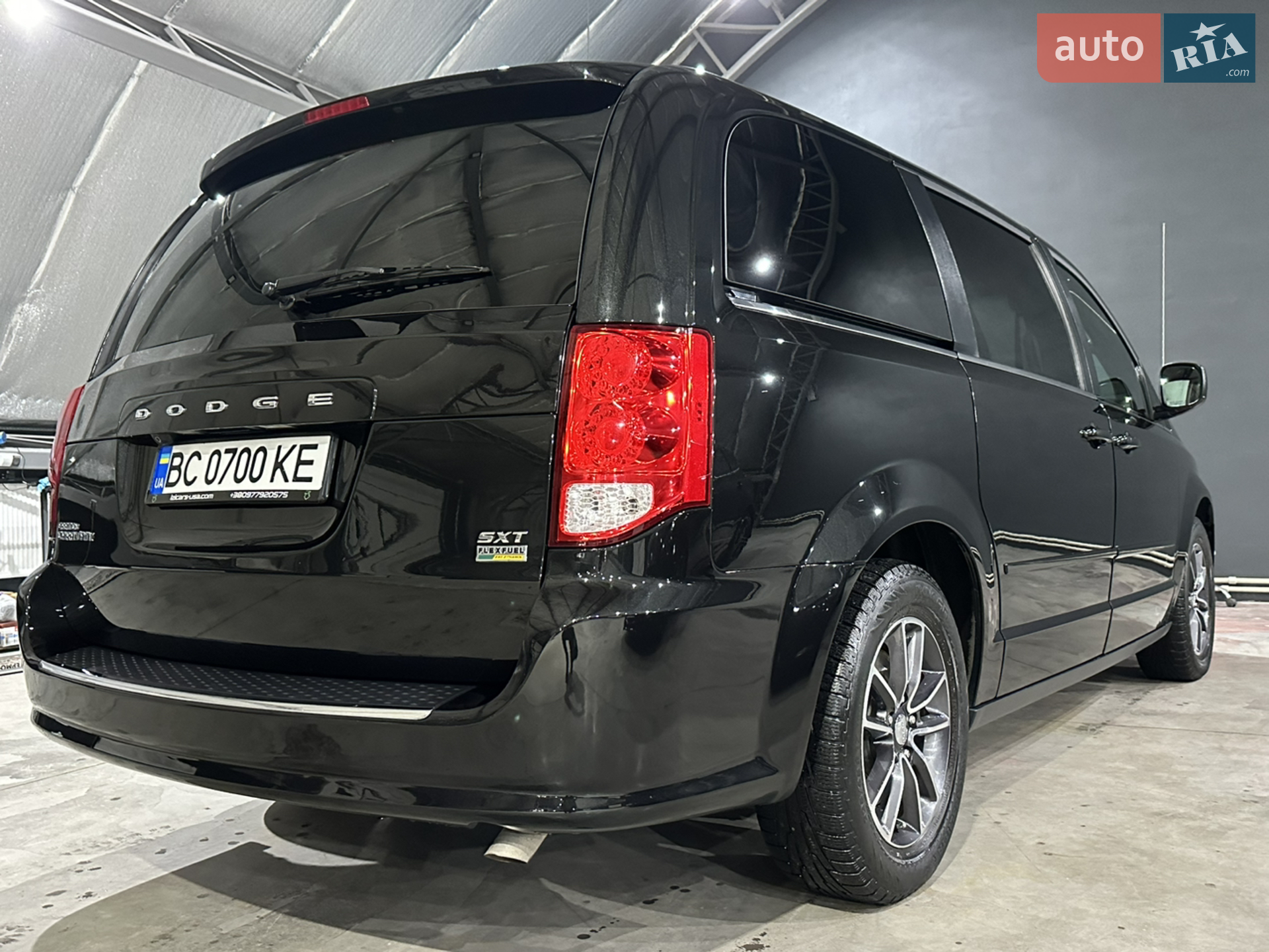 2016 Dodge Caravan - мініатюра 6