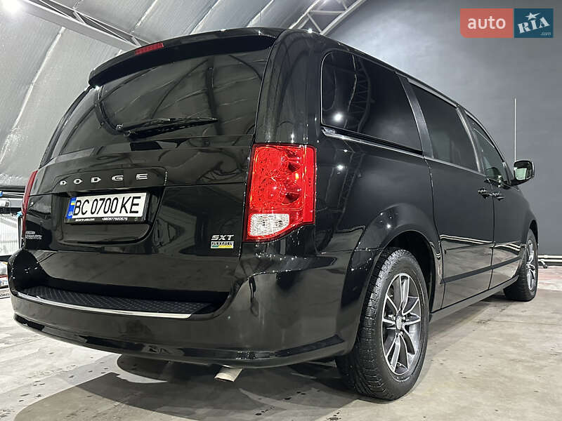 Мінівен Dodge Grand Caravan 2016 в Львові фото 6 Мінівен Dodge Grand Caravan 2016 в Львові