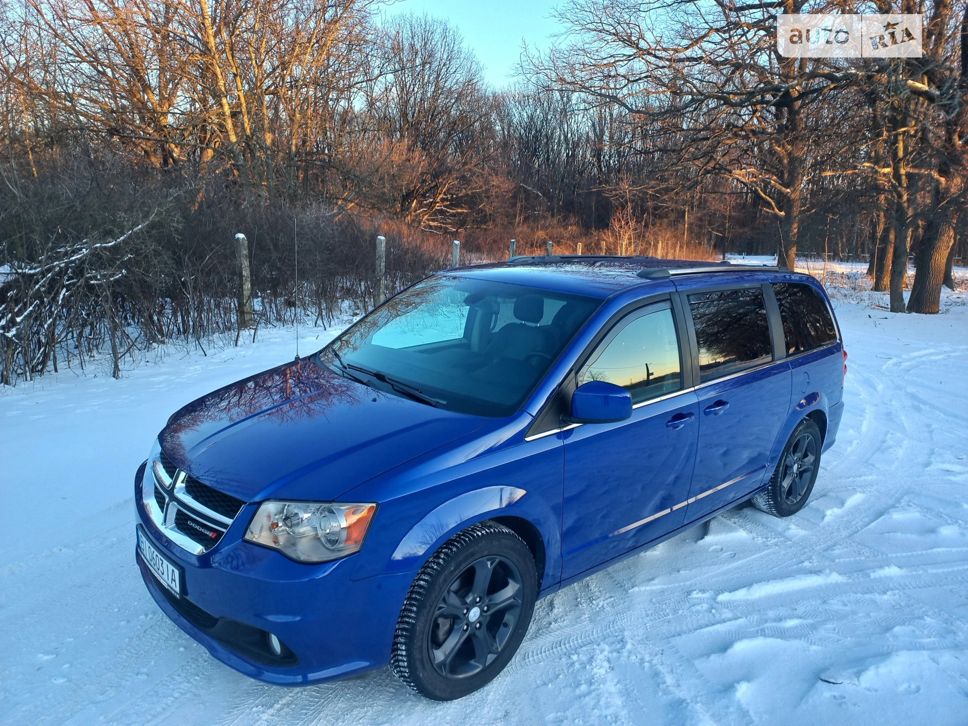 2019 Dodge Caravan - мініатюра 38