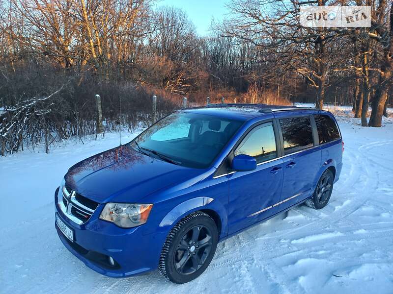 Минивэн Dodge Grand Caravan 2019 в Полтаве