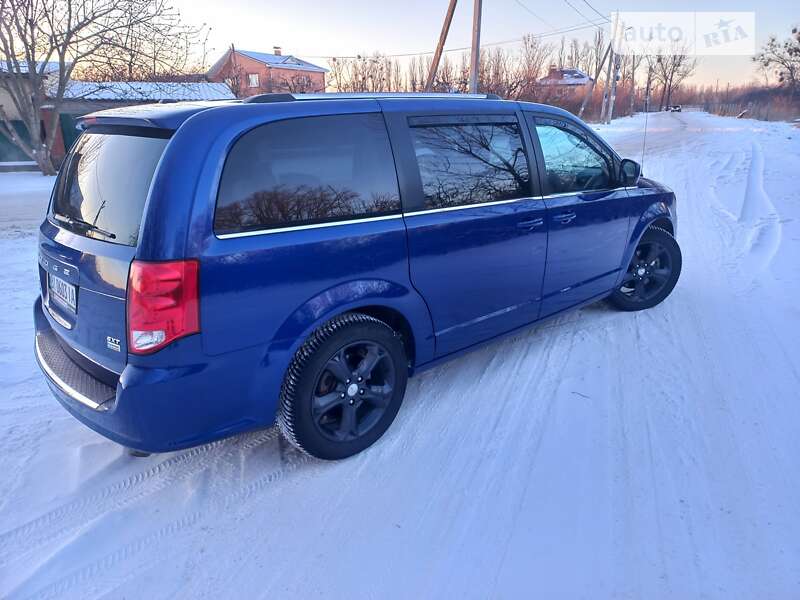 Минивэн Dodge Grand Caravan 2019 в Полтаве