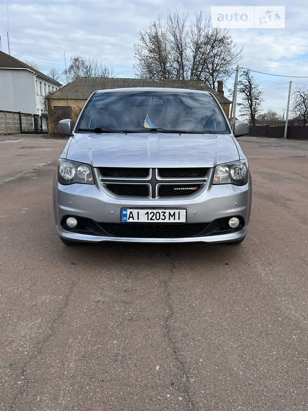 Мінівен Dodge Grand Caravan 2017 в Борисполі