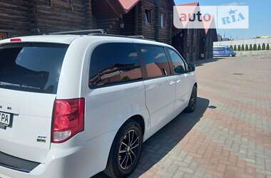 Минивэн Dodge Grand Caravan 2017 в Виннице