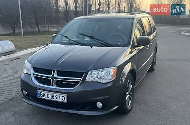 Минивэн Dodge Grand Caravan 2017 в Ровно