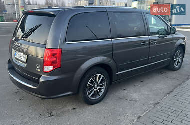 Минивэн Dodge Grand Caravan 2017 в Ровно