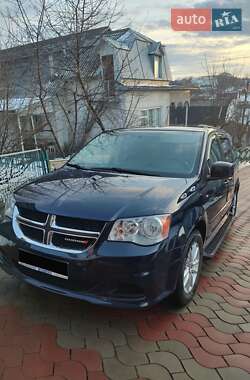 Мінівен Dodge Grand Caravan 2015 в Ярмолинцях