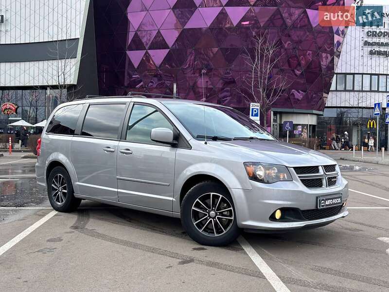 Dodge Grand Caravan 2017