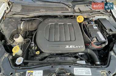 Минивэн Dodge Grand Caravan 2014 в 