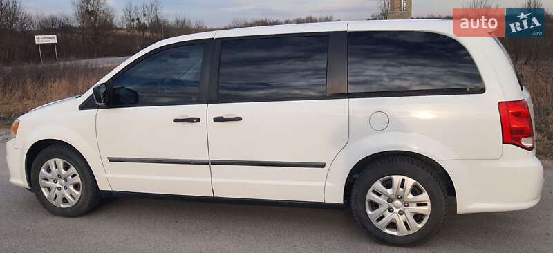 Минивэн Dodge Grand Caravan 2013 в Львове