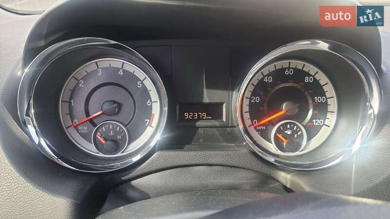 Минивэн Dodge Grand Caravan 2013 в Львове
