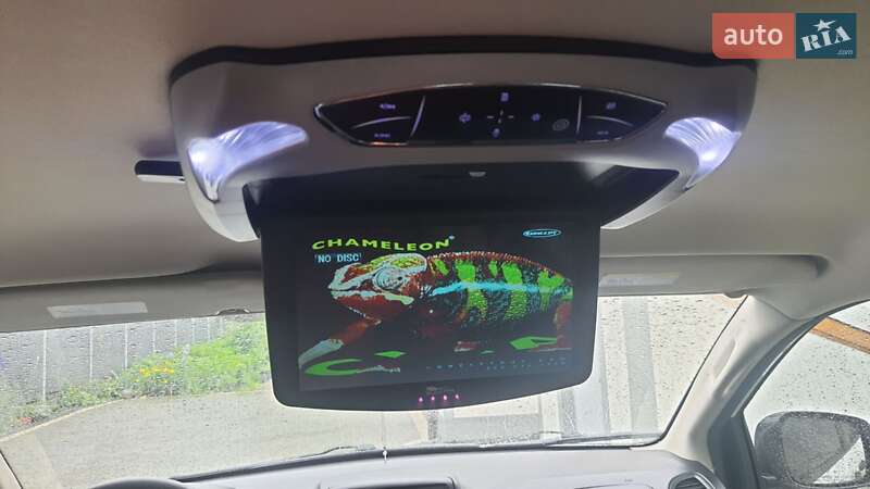 Минивэн Dodge Grand Caravan 2013 в Львове