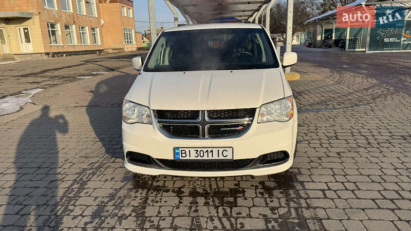 Минивэн Dodge Grand Caravan 2011 в Полтаве