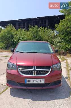 Минивэн Dodge Grand Caravan 2016 в 