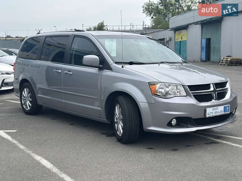 Мінівен Dodge Grand Caravan 2017 в Києві