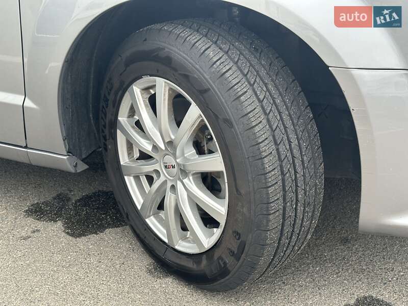 Мінівен Dodge Grand Caravan 2017 в Києві