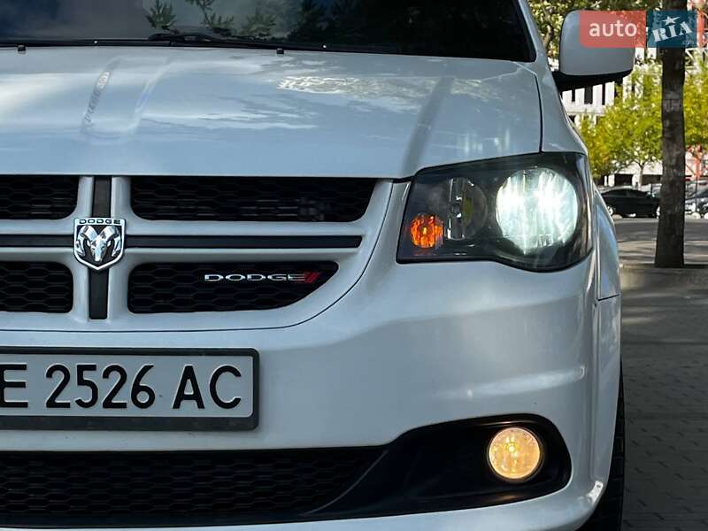 Минивэн Dodge Grand Caravan 2017 в Днепре