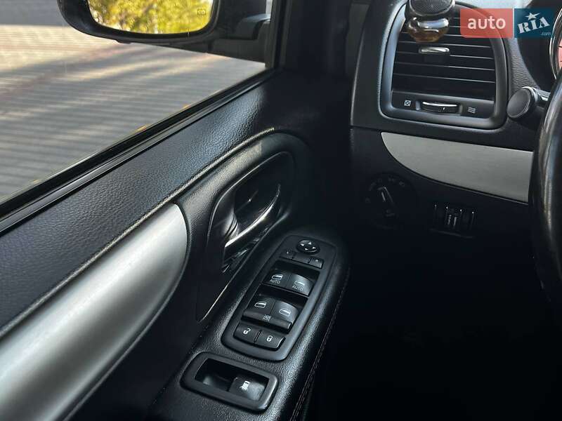 Минивэн Dodge Grand Caravan 2017 в Днепре