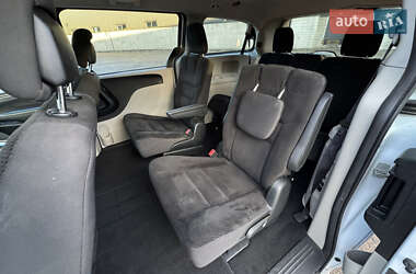 Мінівен Dodge Grand Caravan 2017 в 