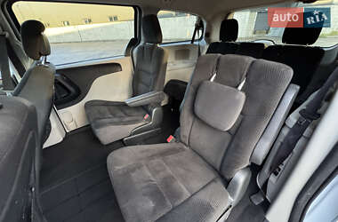 Мінівен Dodge Grand Caravan 2017 в 