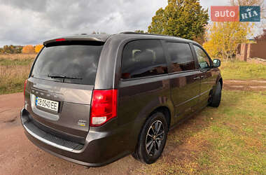 Мінівен Dodge Grand Caravan 2017 в  фото 7 Мінівен Dodge Grand Caravan 2017 в