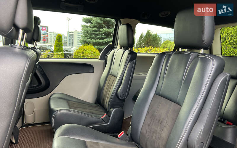 Мінівен Dodge Grand Caravan 2020 в Львові фото 21 Мінівен Dodge Grand Caravan 2020 в Львові